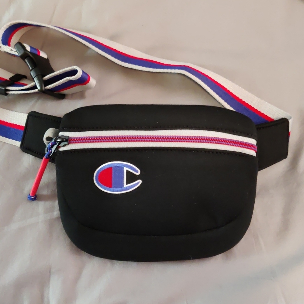 Champion Fanny Pack